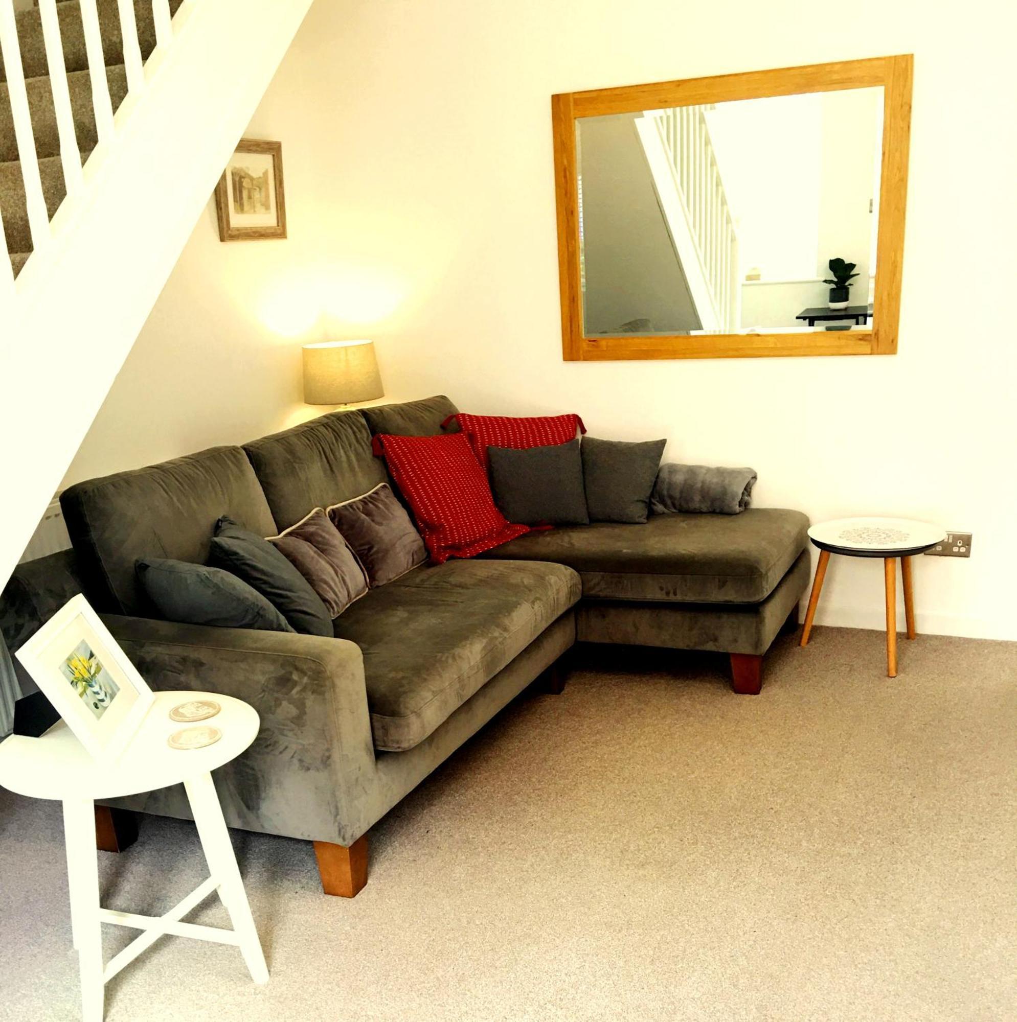 The Little House Villa Yeovil Bagian luar foto